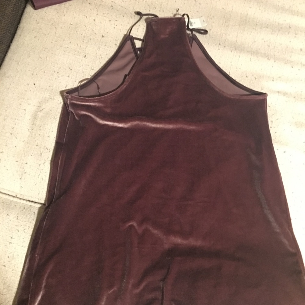 💜Velvet Lace Up Racerback Cami - Picture 4 of 5